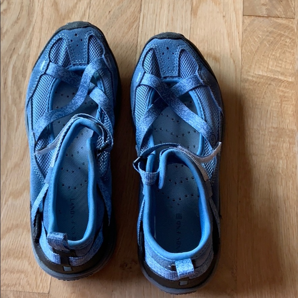 Lands end Water shoes 6 1/2 EUC